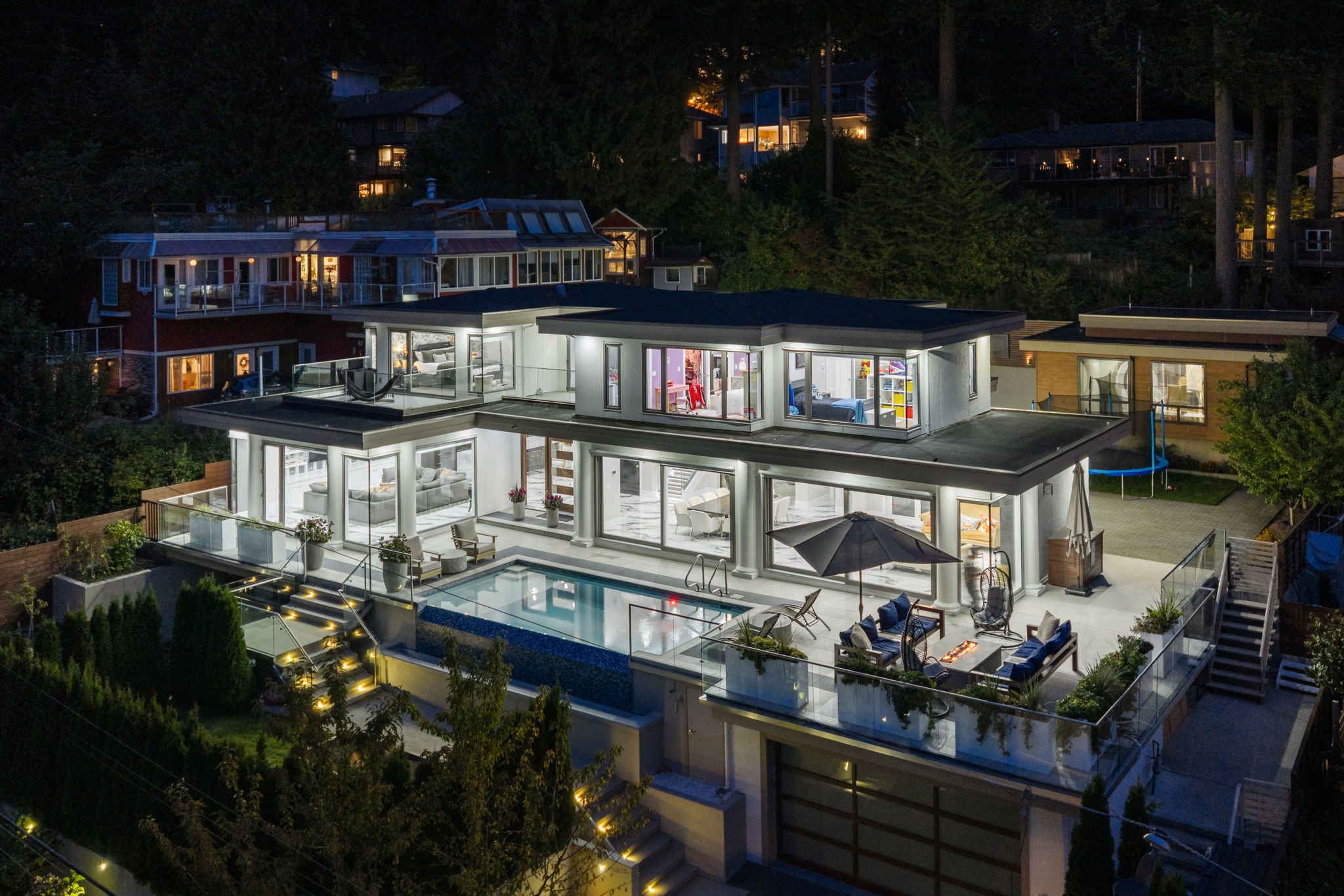 3980 Norwood Avenue, North Vancouver